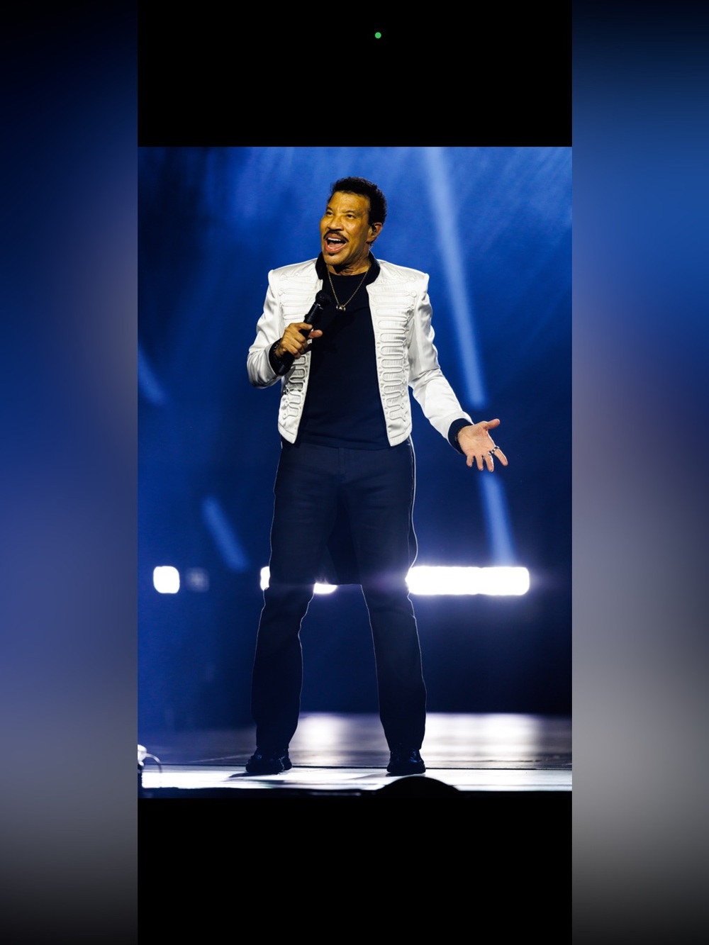 Lionel Richie LIFE SIZE Cardboard Cutout with Free Shipping! LAST ONE!